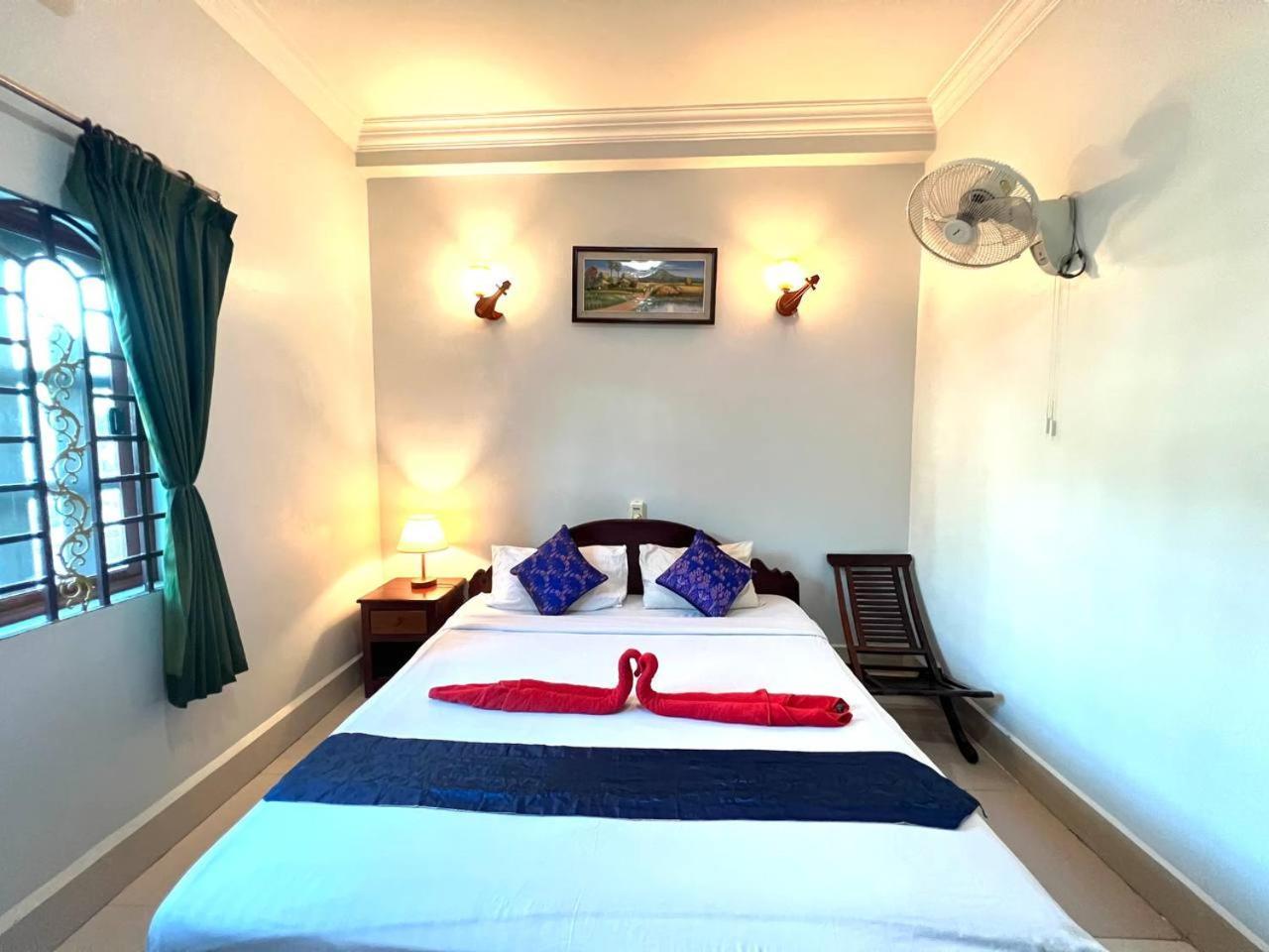 Golden Papaya Guesthouse Сием Реап Екстериор снимка