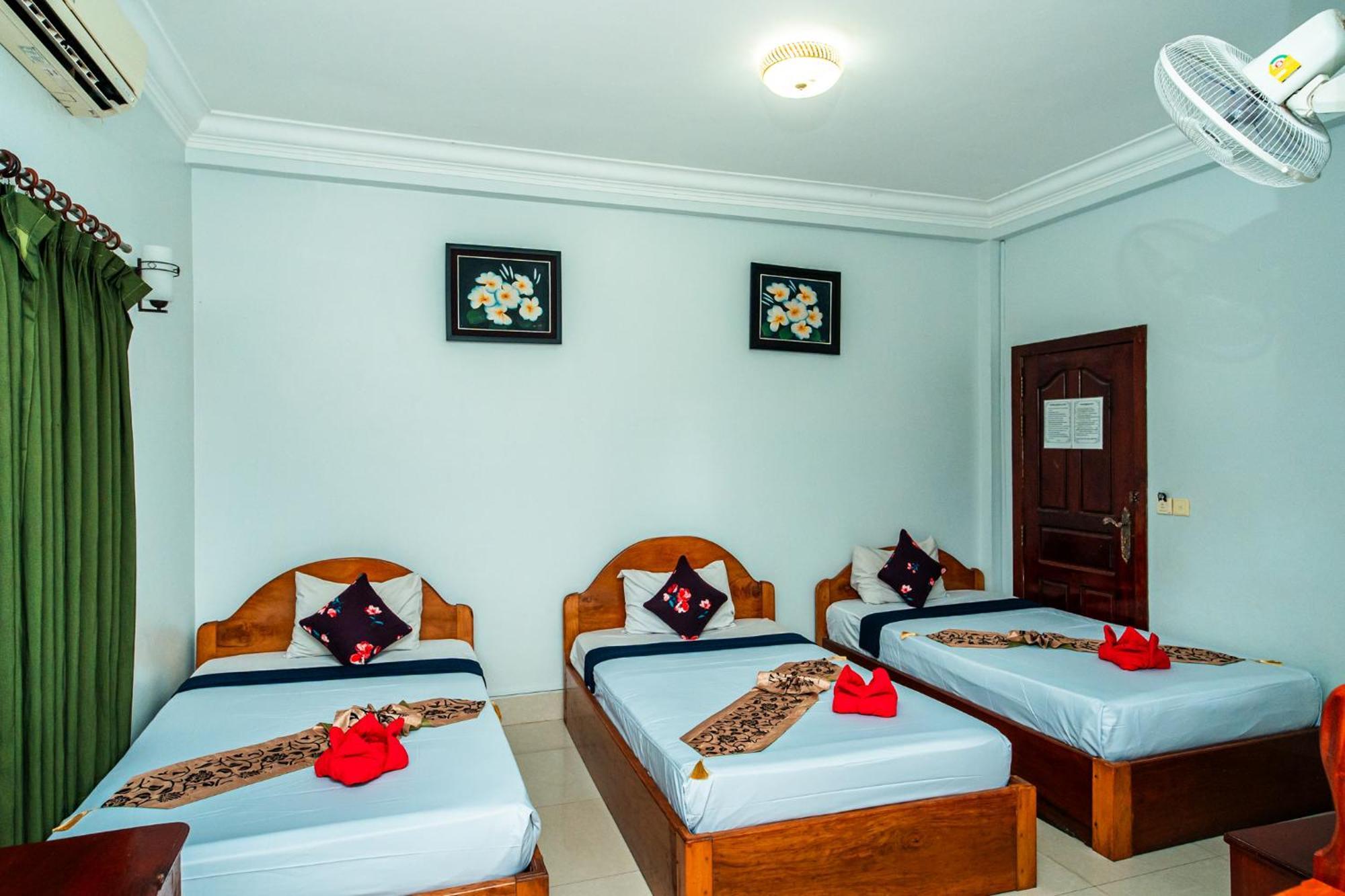 Golden Papaya Guesthouse Сием Реап Екстериор снимка