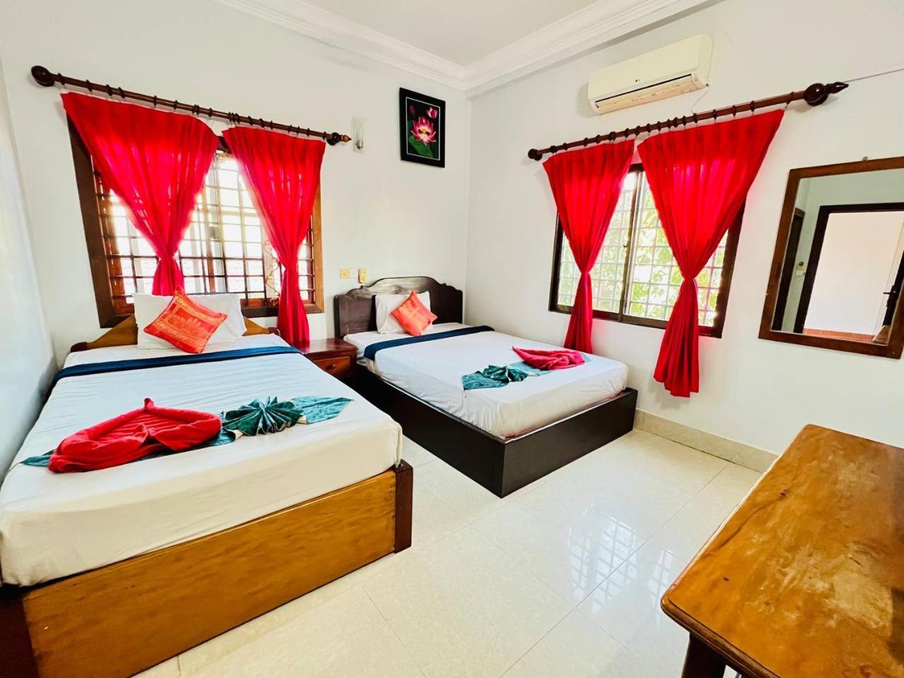 Golden Papaya Guesthouse Сием Реап Екстериор снимка